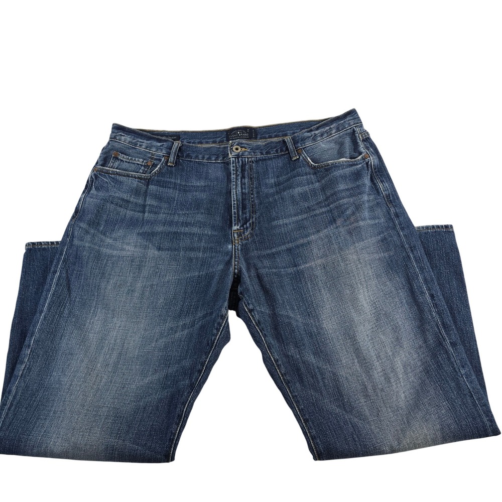 Lucky Brand 181 Relaxed Straight Jeans Medium‎ Wash W42 L30